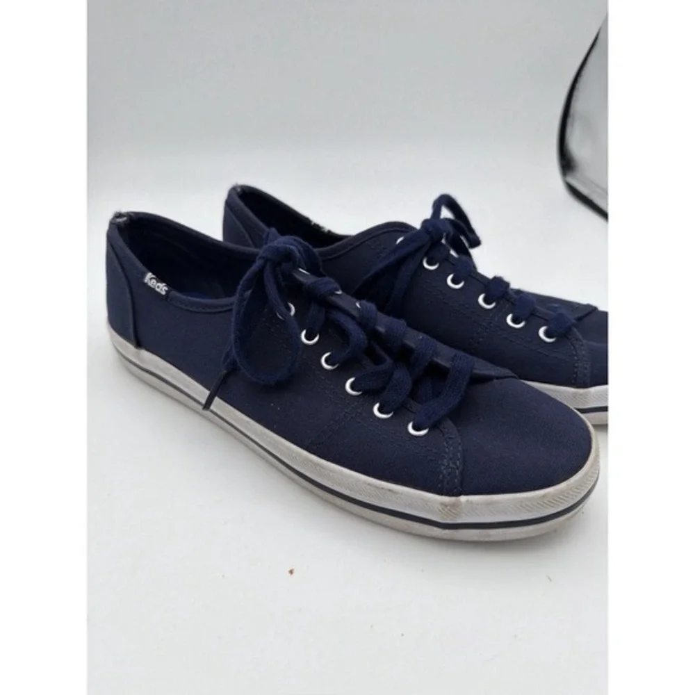 Keds Champion Navy‎ Blue Canvas Sneakers Womens 7 US Lace Up Casual.        1679